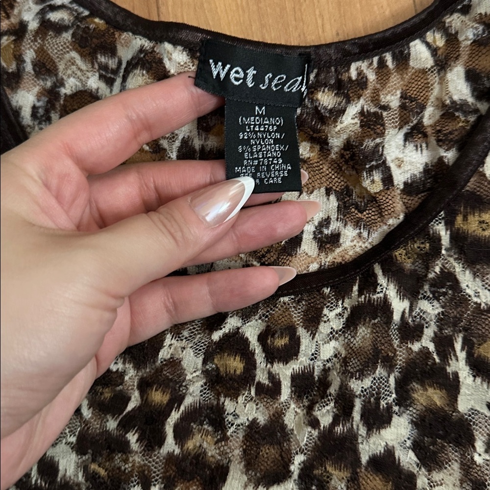 Wet Seal Leopard Print Short Sleeve Top - Picture 2 of 3